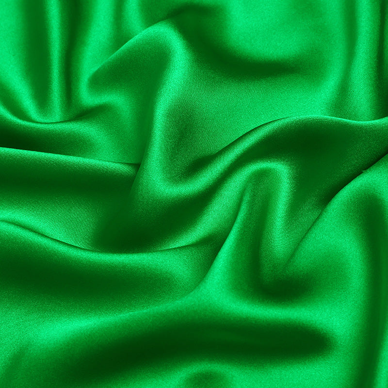 Kelly Green 100% Pure Mulberry Silk Fabric 19mm 44" Width Pre-Cut Silk Fabric
