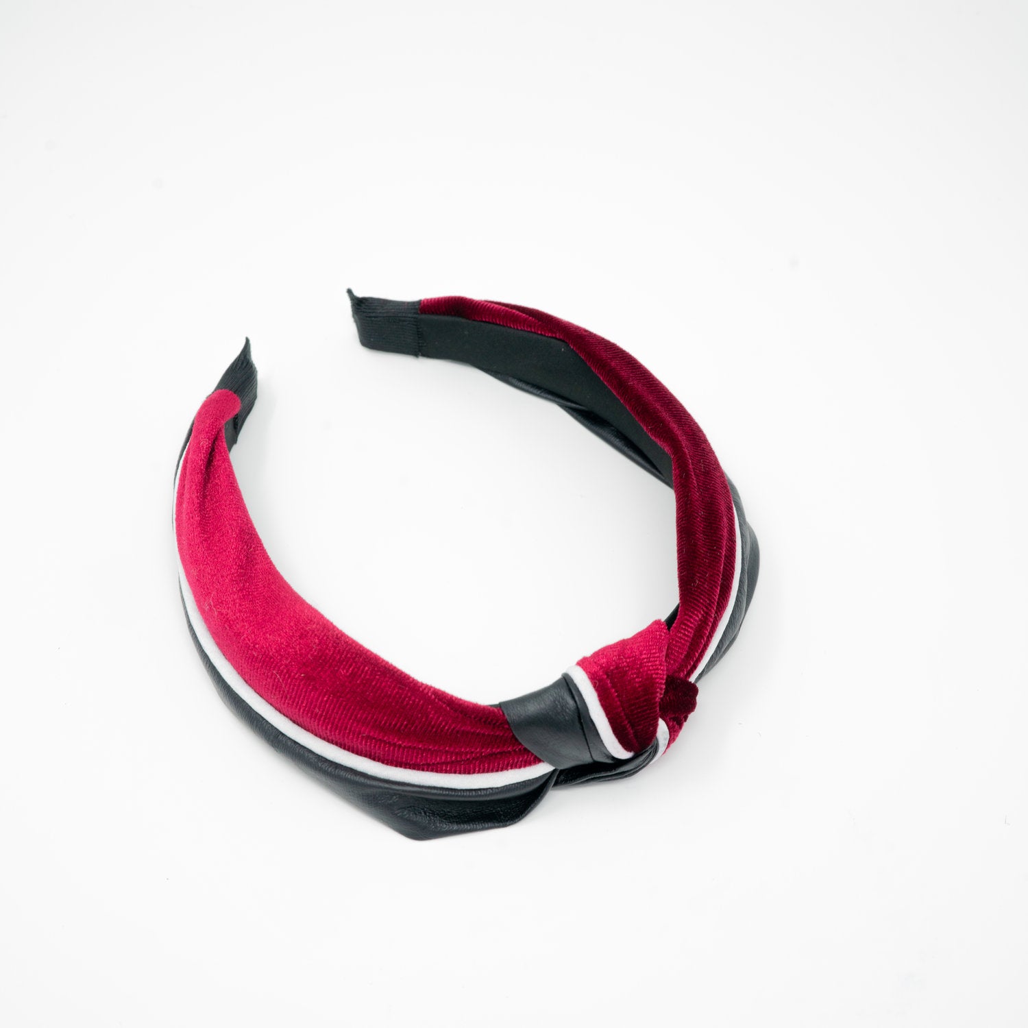 Black and Red Headband by NOCHKA
