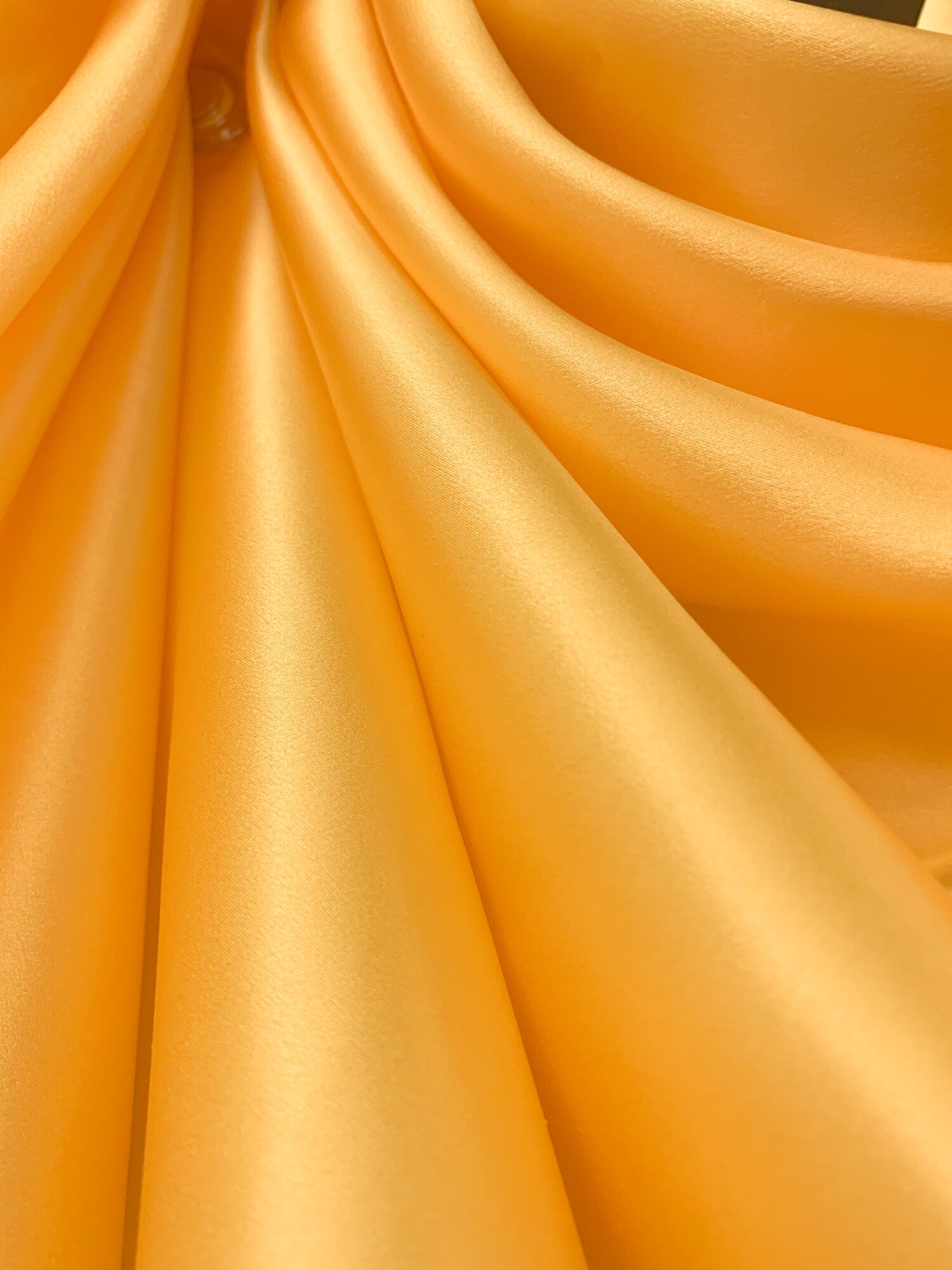 Amber Yellow 100% Pure Mulberry Silk Fabric
19mm 44" Width Pre-Cut Silk Fabric
