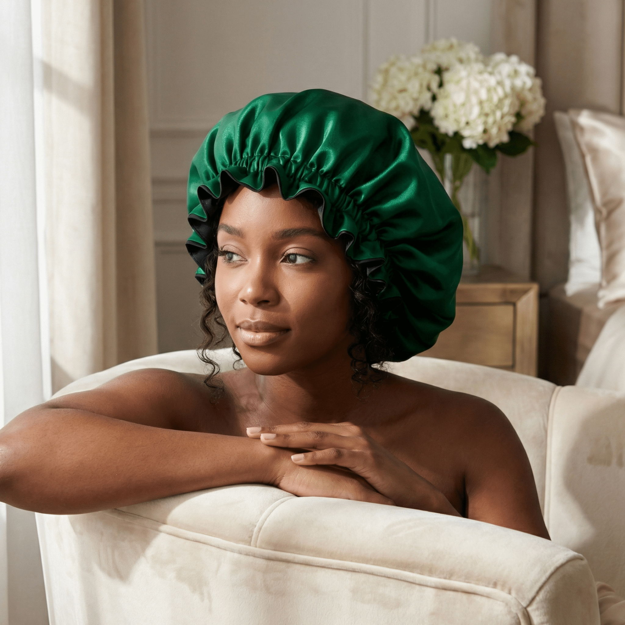Hunter Green & Black Pure Mulberry Silk Bonnet – Reversible & Durable - NOCHKA
