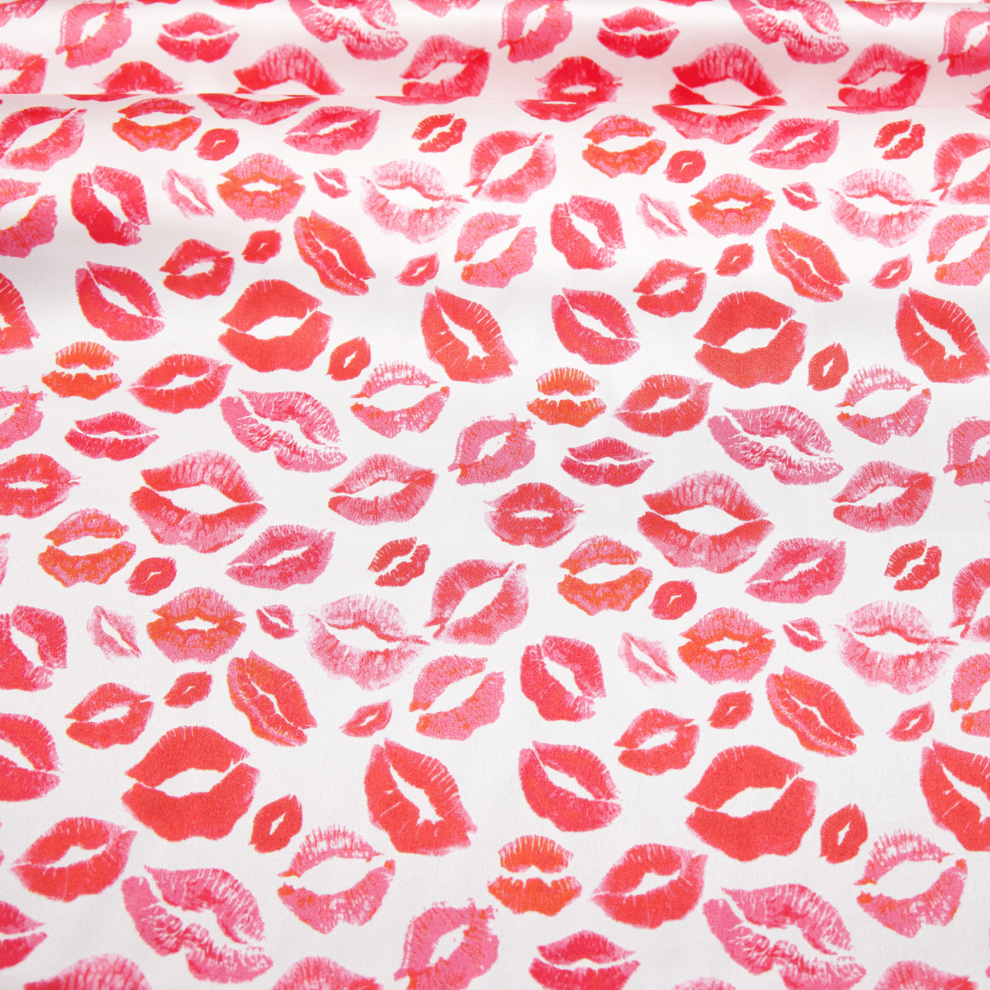 Lips Print 100% Pure Mulberry Silk Fabric 19mm 44" Width Pre - Cut Silk Fabric - NOCHKA
