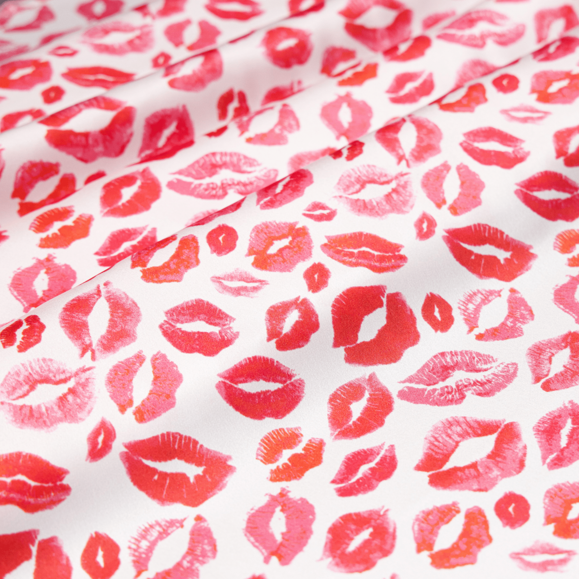 Lips Print 100% Pure Mulberry Silk Fabric 19mm 44" Width Pre - Cut Silk Fabric - NOCHKA
