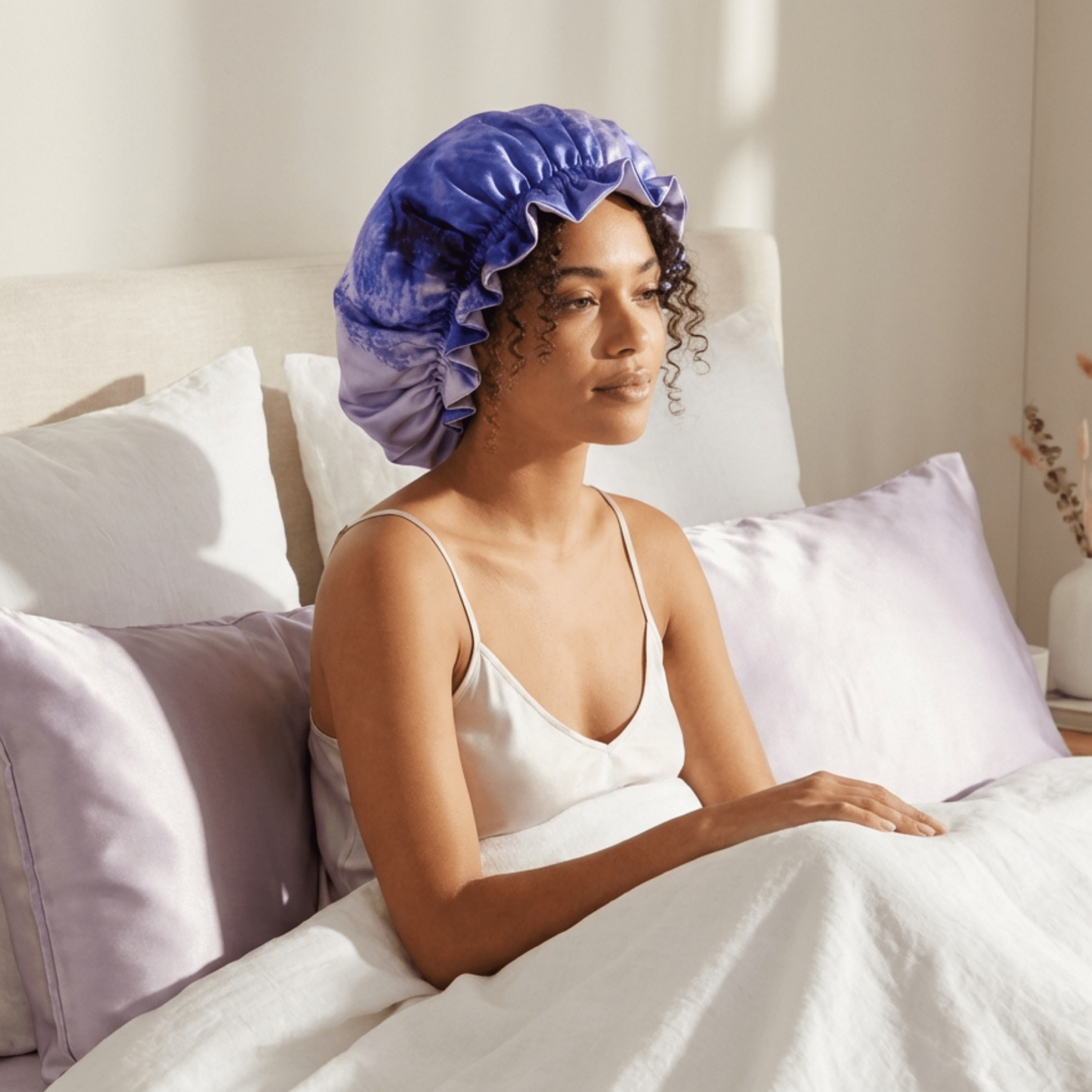 Mulberry Silk Bonnet for Sleeping –100% Silk Reversible 19 Momme Hair Bonnet | Lavender Indigo - NOCHKA
