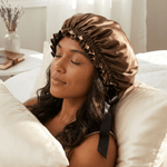 Mulberry Silk Bonnet with Thin Ties – 100% Silk Adjustable 19 Momme Hair Bonnet | Cappuccino and Black - NOCHKA
