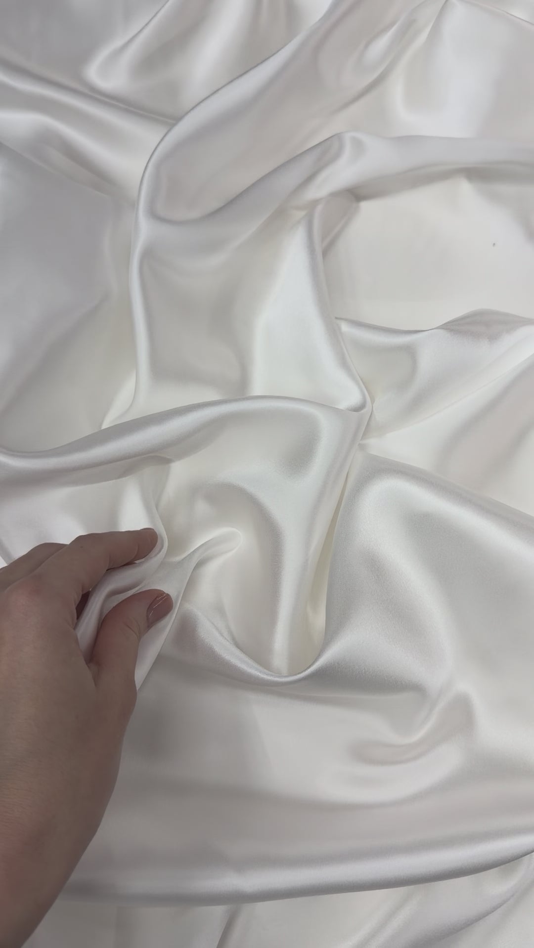 White 100% Pure Mulberry Silk Fabric 19mm Cut-to-Size Silk Fabric

