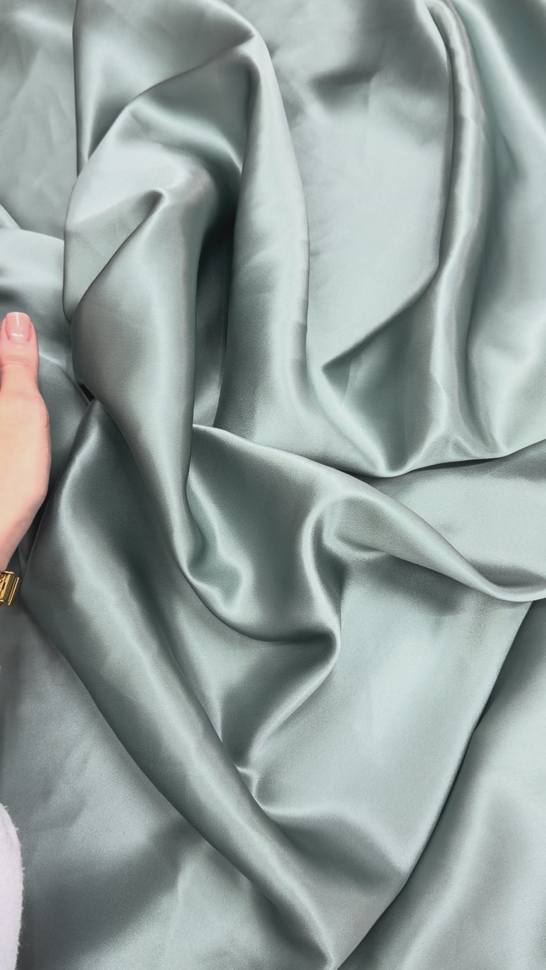 Seagrass Color 100% Pure Mulberry Silk Fabric 19mm Cut-to-Size Silk Fabric
