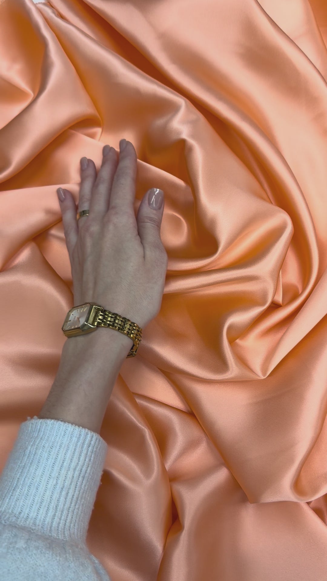 Peach 100% Pure Mulberry Silk Fabric 19mm Cut-to-Size Silk Fabric
