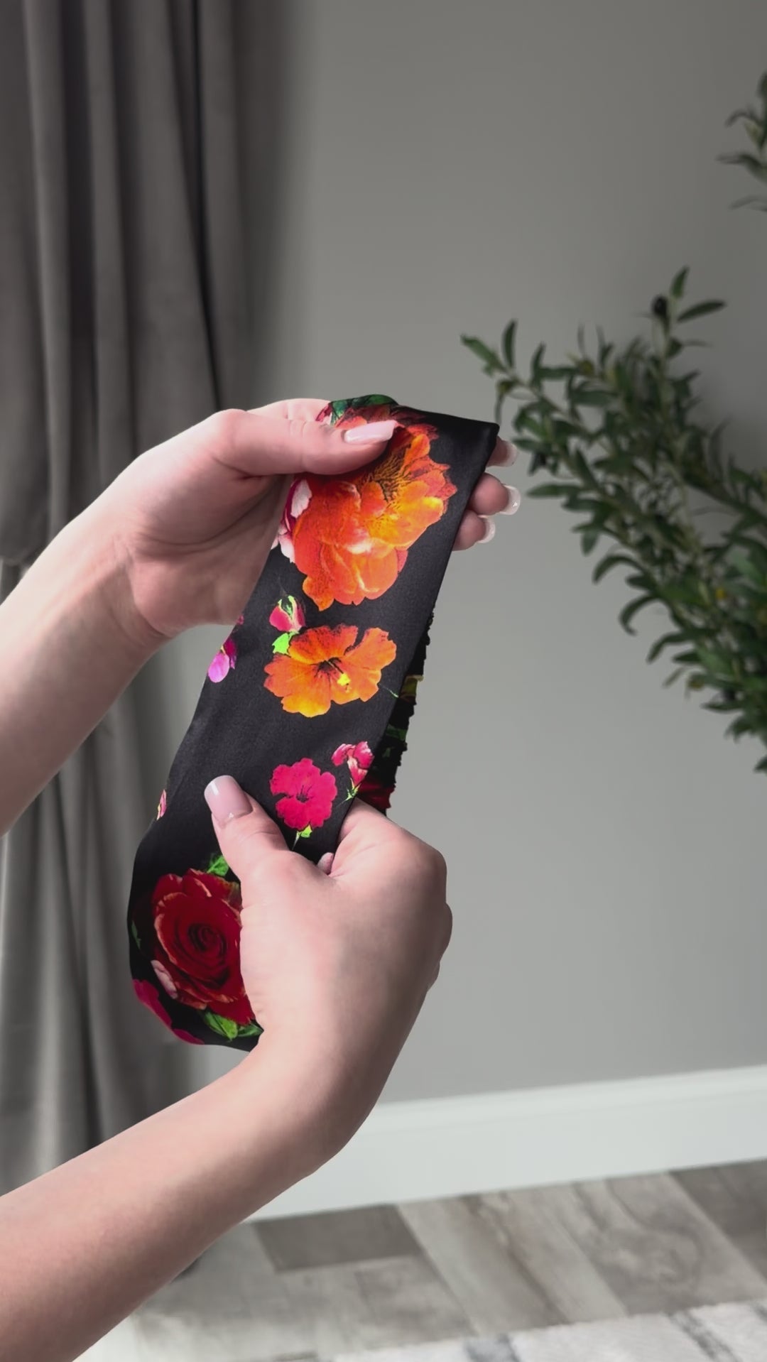 Black Floral Pure Silk Headband
