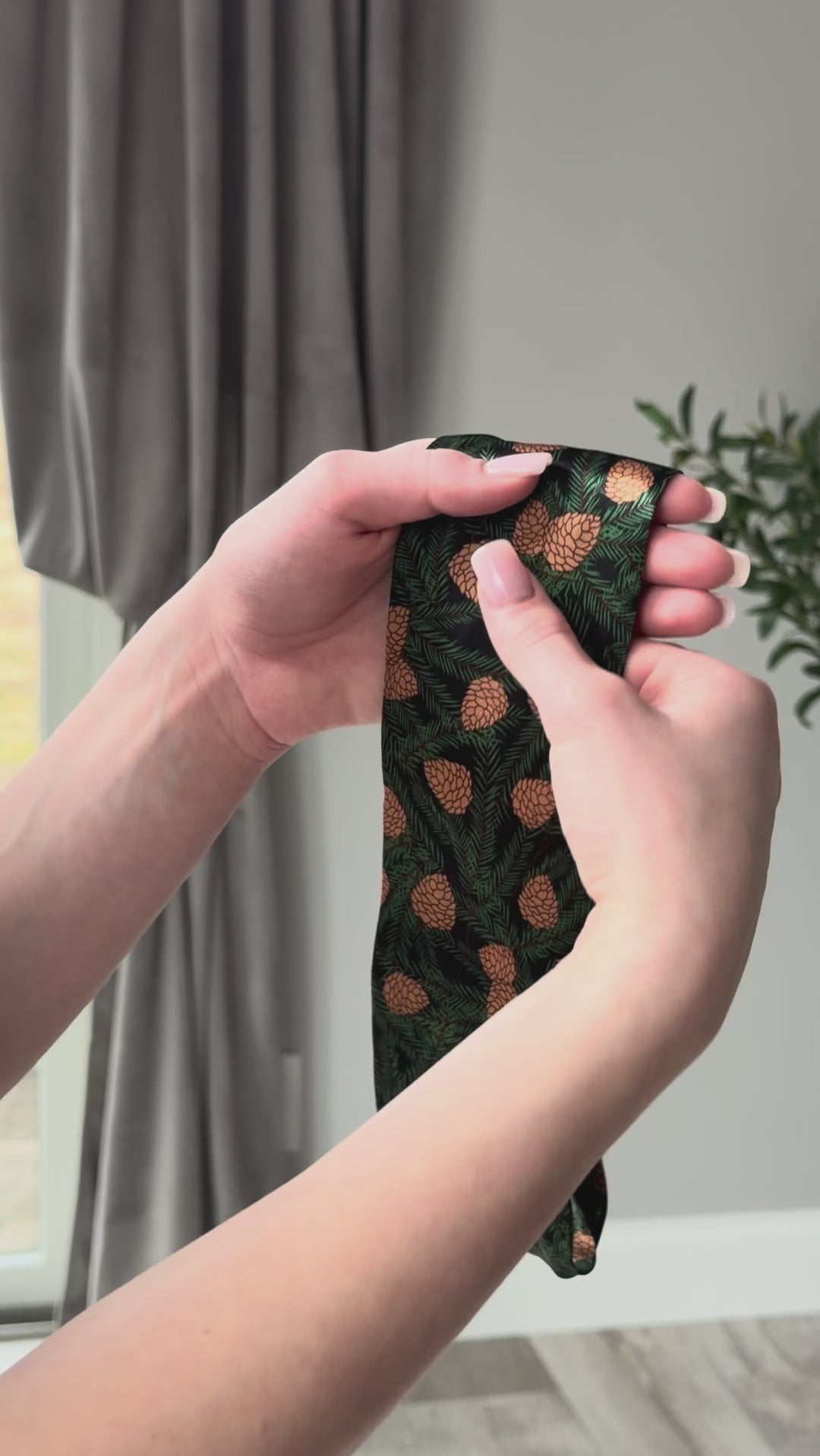 Pines Pure Silk Headband
