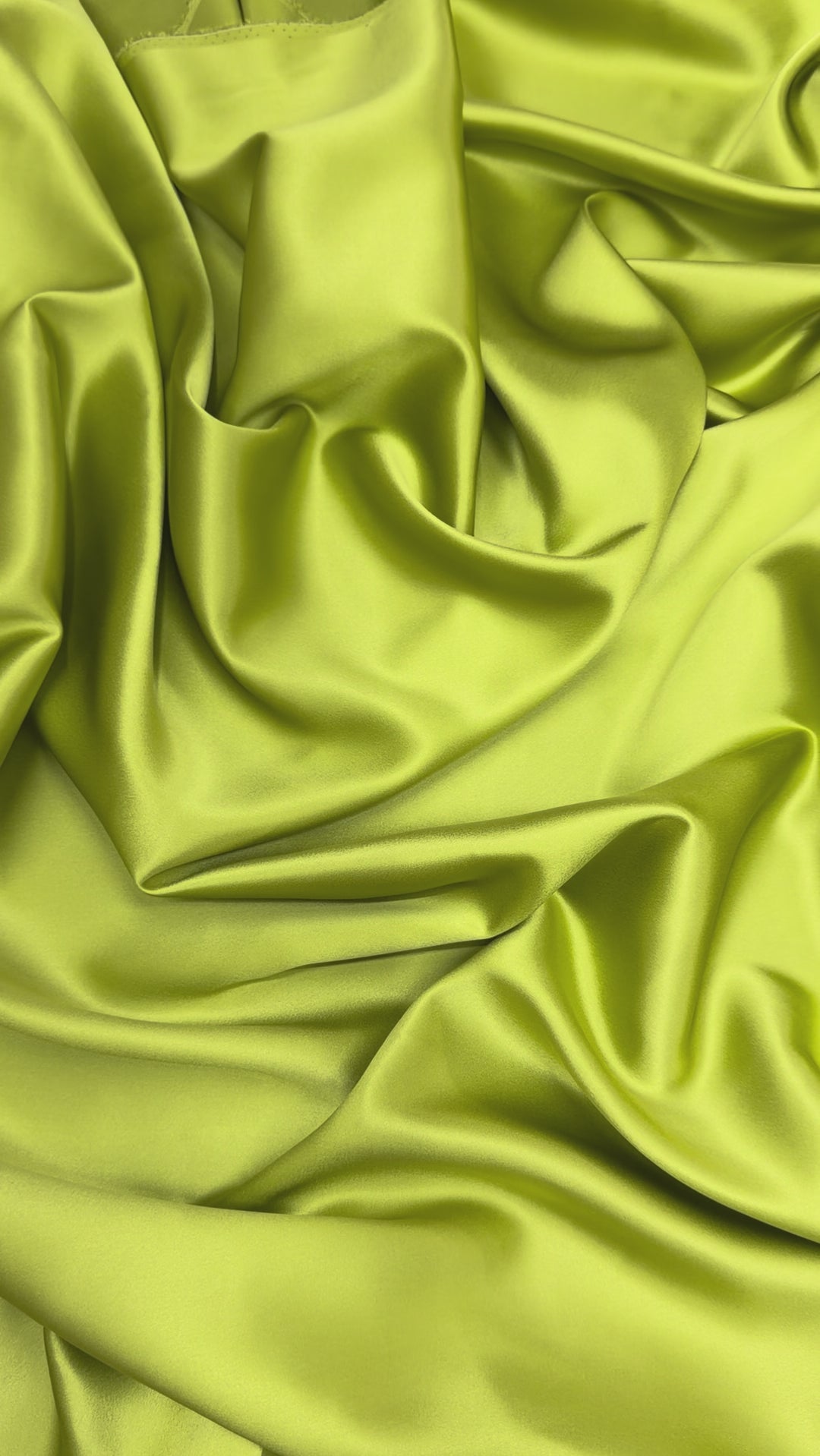 Chartreuse 100% Pure Mulberry Silk Fabric 19mm Cut-to-Size Silk Fabric
