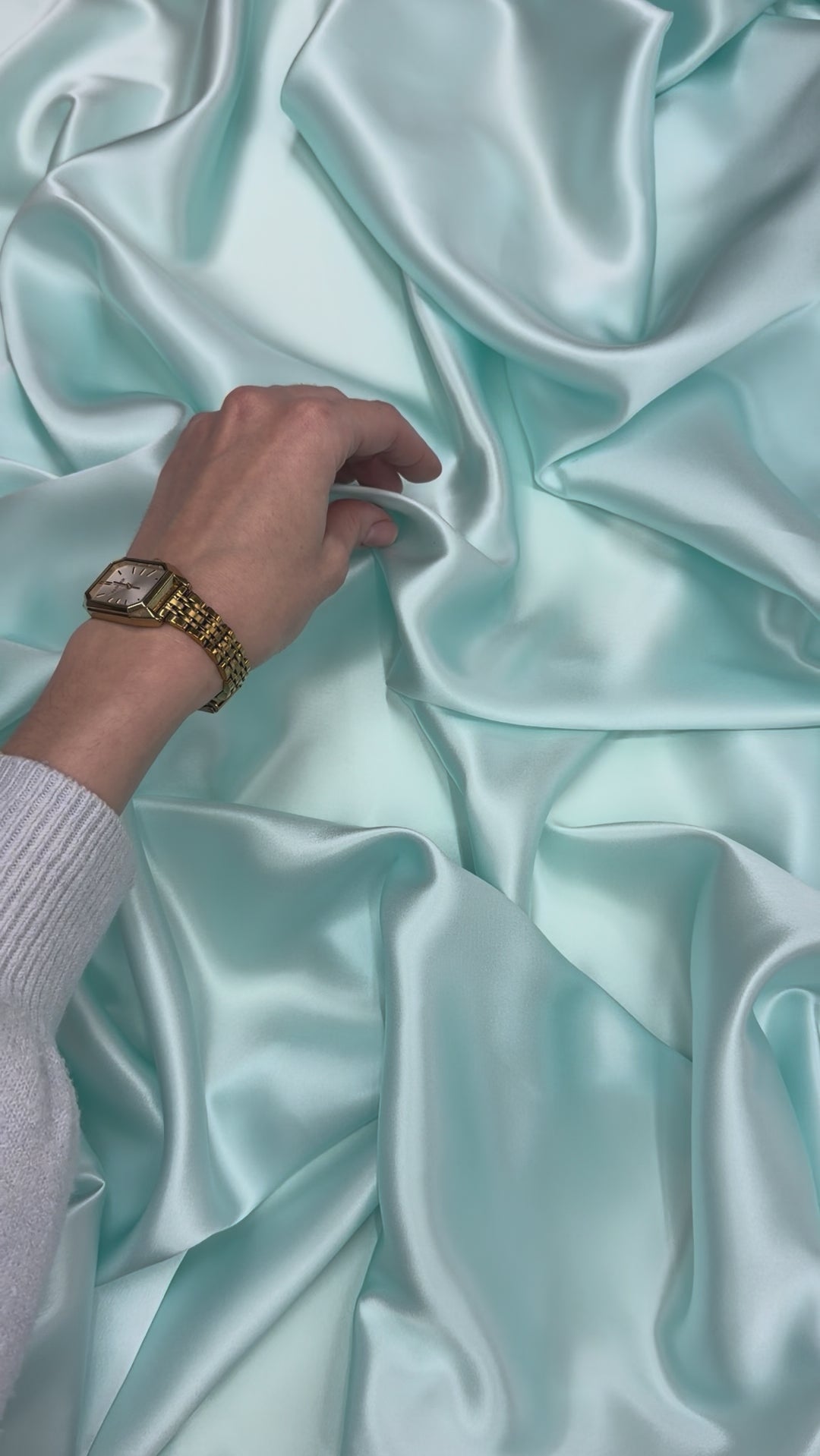 Light Aqua Blue 100% Pure Mulberry Silk Fabric 19mm Cut-to-Size Silk Fabric
