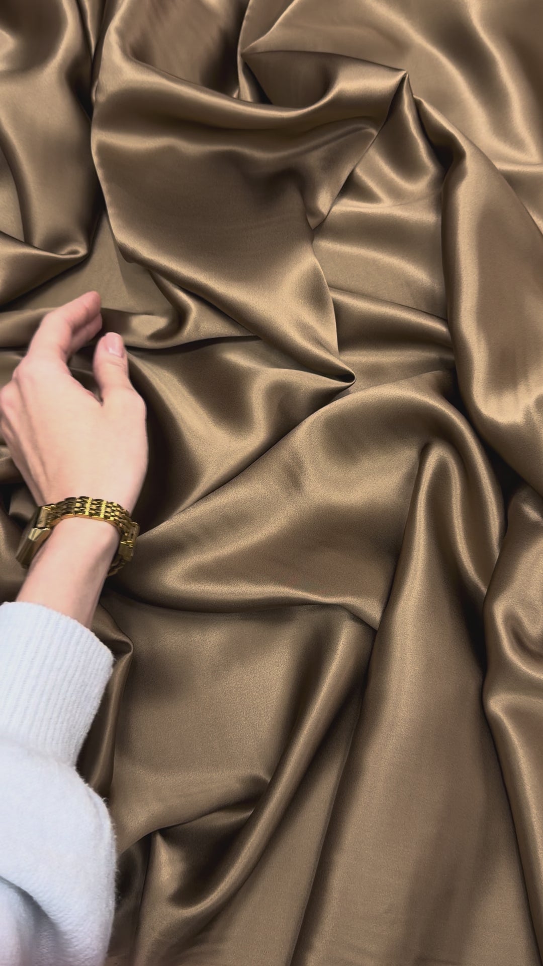 Latte 100% Pure Mulberry Silk Fabric 19mm Cut-to-Size Silk Fabric
