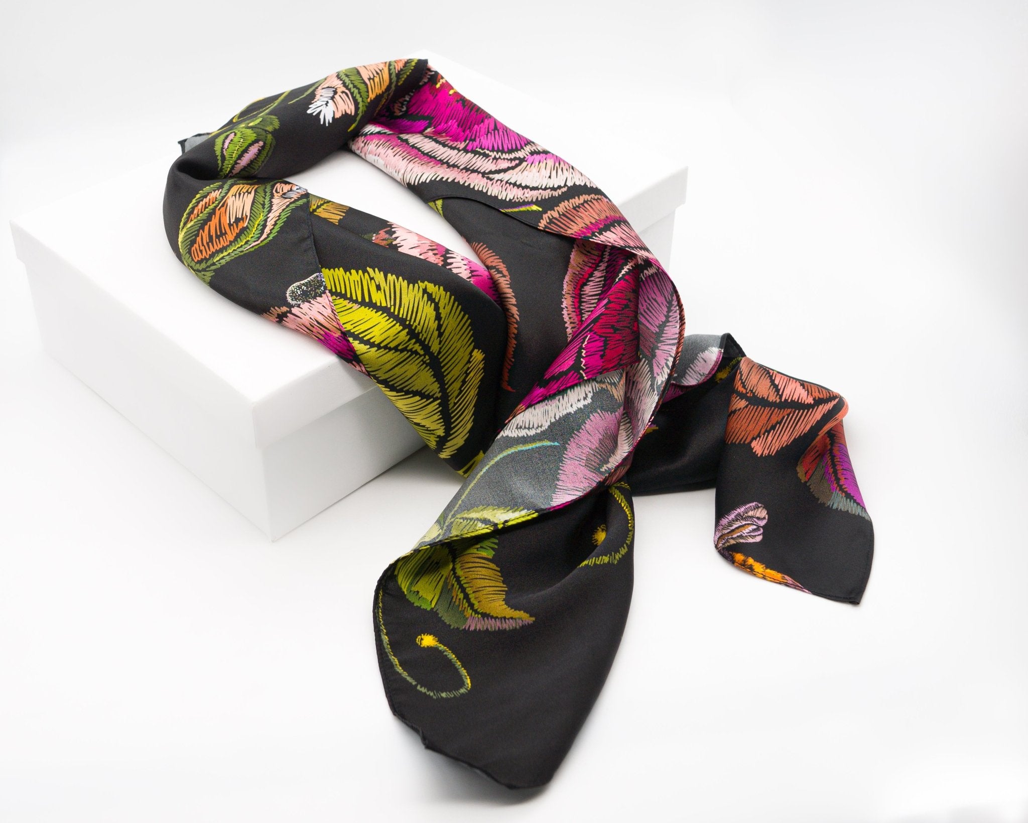 Wild Rose Mulbery Silk Square Scarf - NOCHKA

